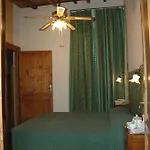 Hotel Lady